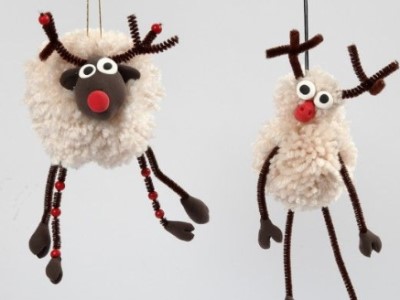 Rensdyr af pompon, Silk Clay og chenille med perler